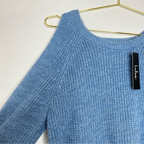 Lulu’s Artfully Inclined Open Shoulder Sweater Light Dusty Blue Knit NWT Small - Picture 9 of 13